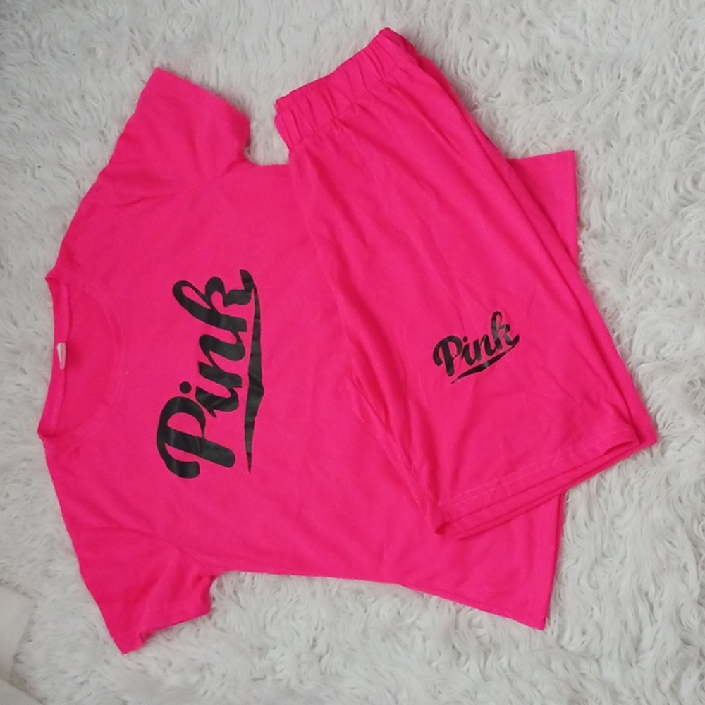 set size L, color Pink.  in excellent condition.